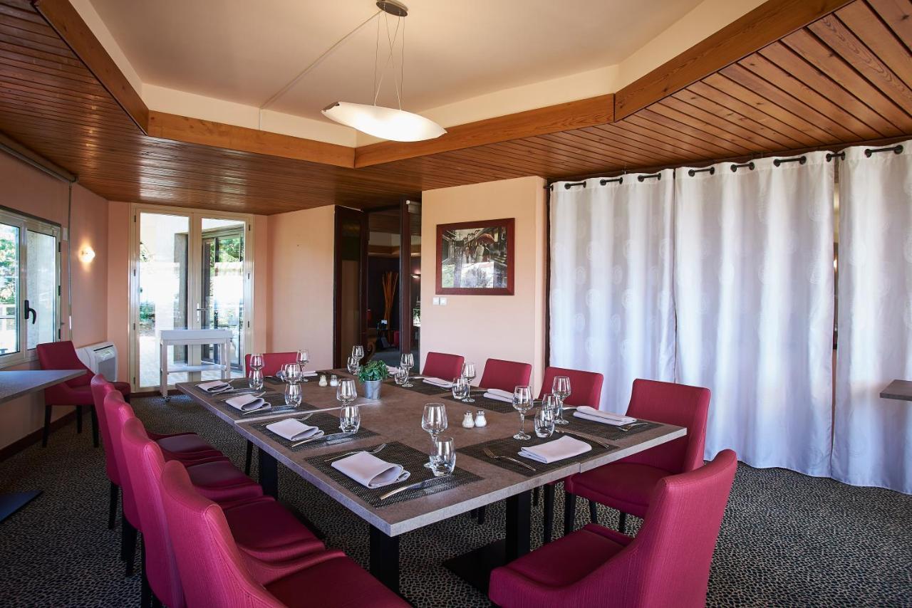 Logis Hotel De La Bruyere Pouzauges Kültér fotó